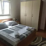 Bralic بيبينيا